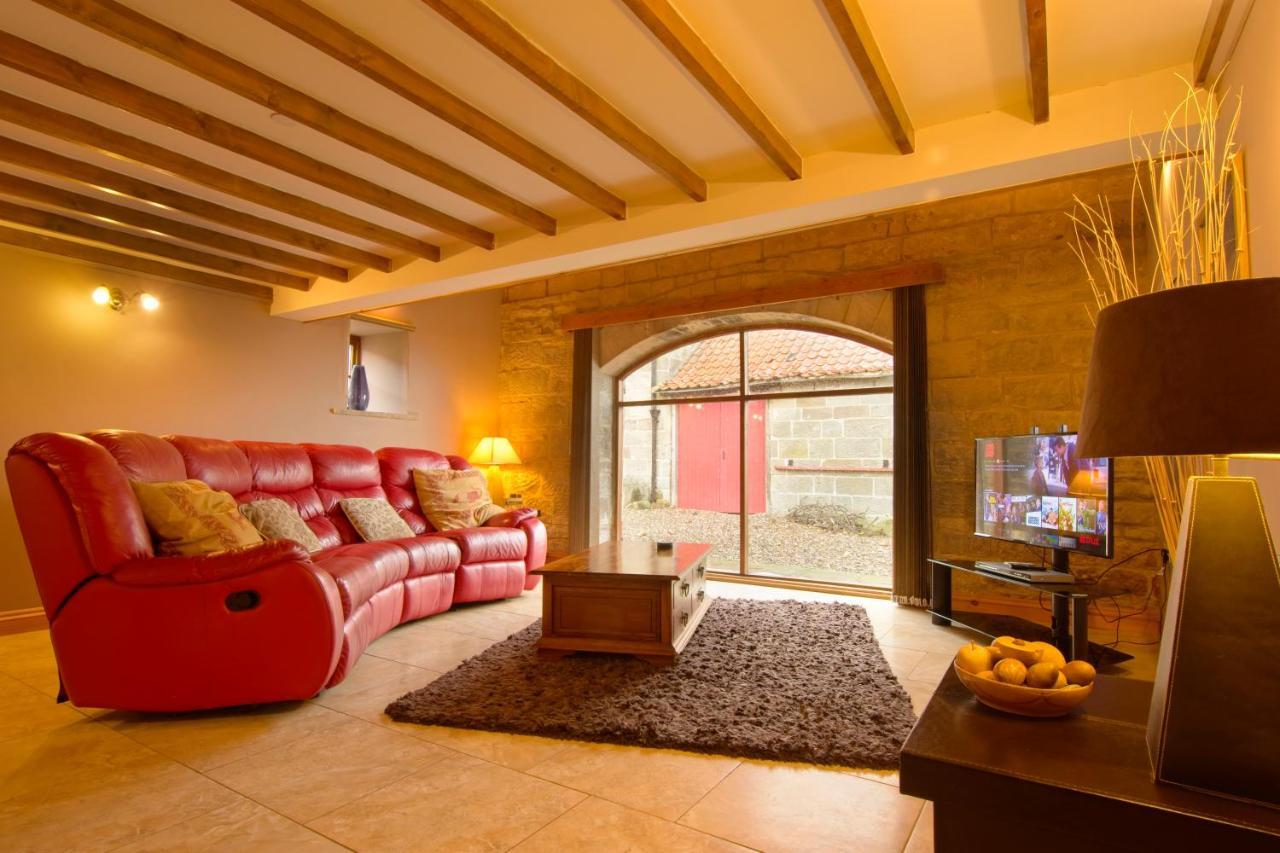 Spangle Cottage, Borrowby Farm Cottages Staithes Buitenkant foto